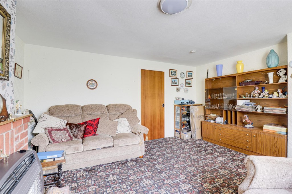 Stevenholme Crescent, Bestwood, Nottinghamshire, NG5 5JP