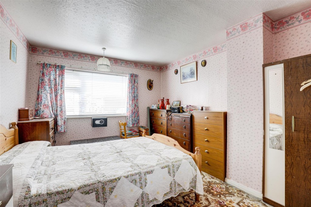 Stevenholme Crescent, Bestwood, Nottinghamshire, NG5 5JP