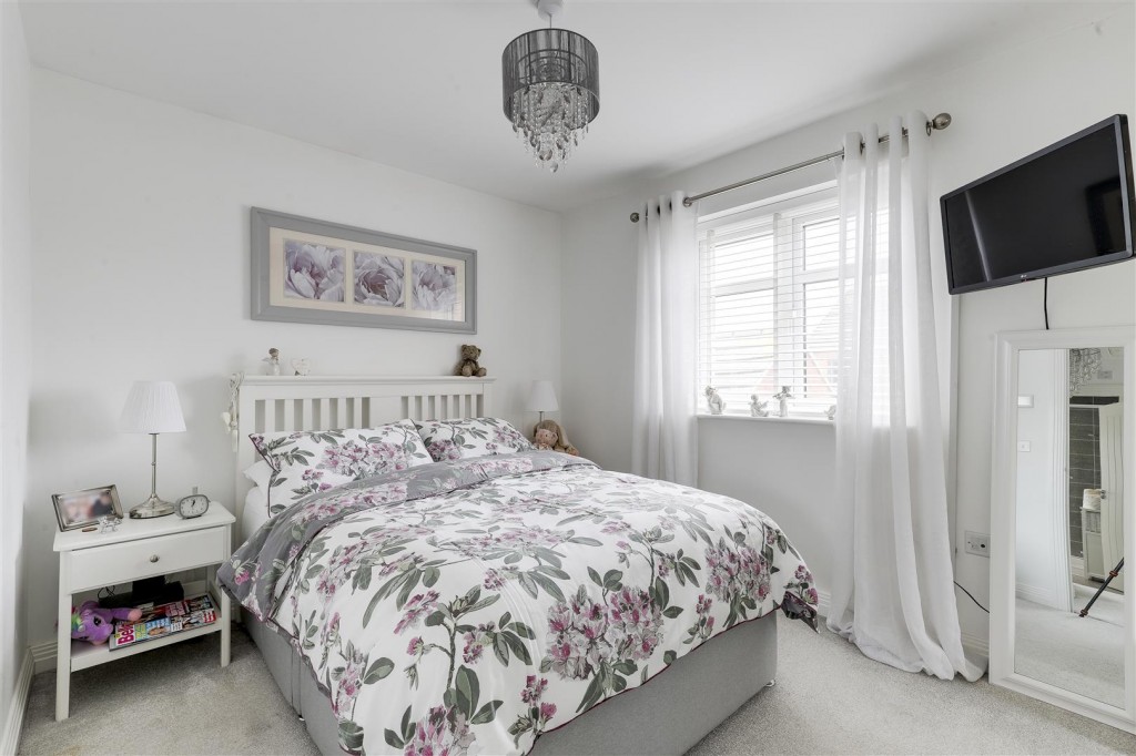 Mill Field Close, Burton Joyce, Nottinghamshire, NG14 2AA
