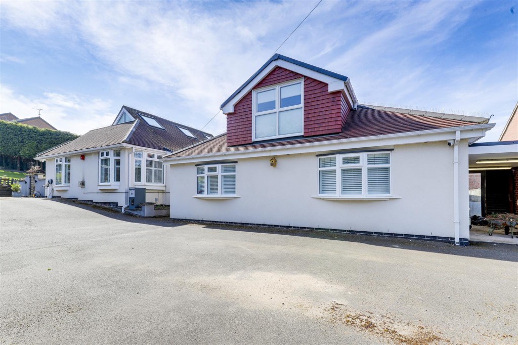 George Road, Carlton, Nottinghamshire, NG4 3AE