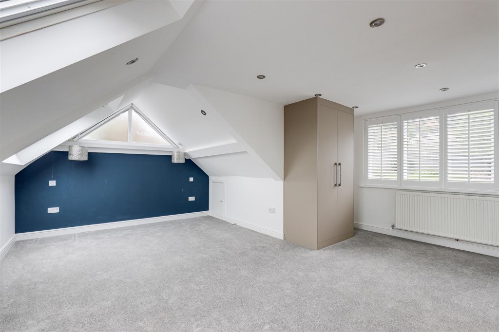 George Road, Carlton, Nottinghamshire, NG4 3AE