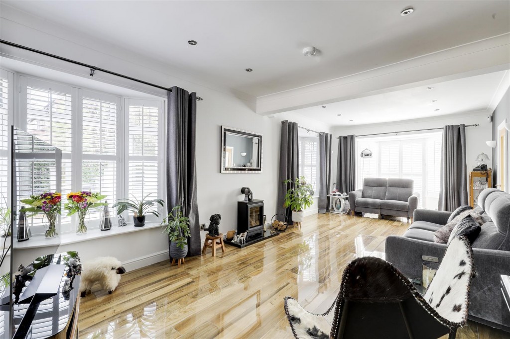 George Road, Carlton, Nottinghamshire, NG4 3AE