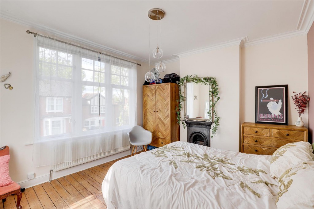 Ebers Grove, Mapperley Park, Nottinghamshire, NG3 5EA
