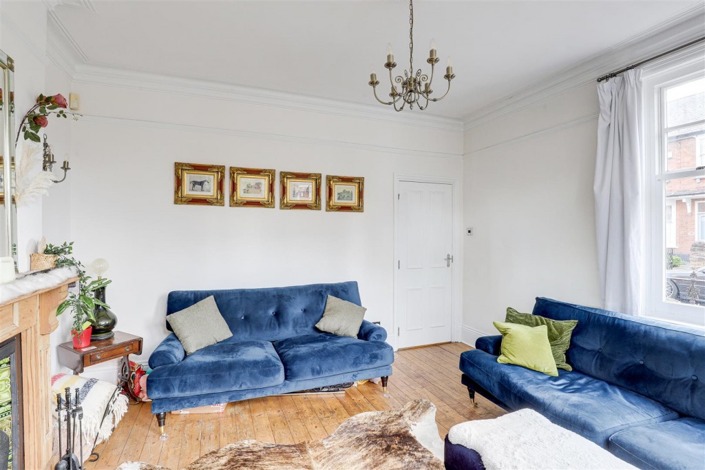 Ebers Grove, Mapperley Park, Nottinghamshire, NG3 5EA