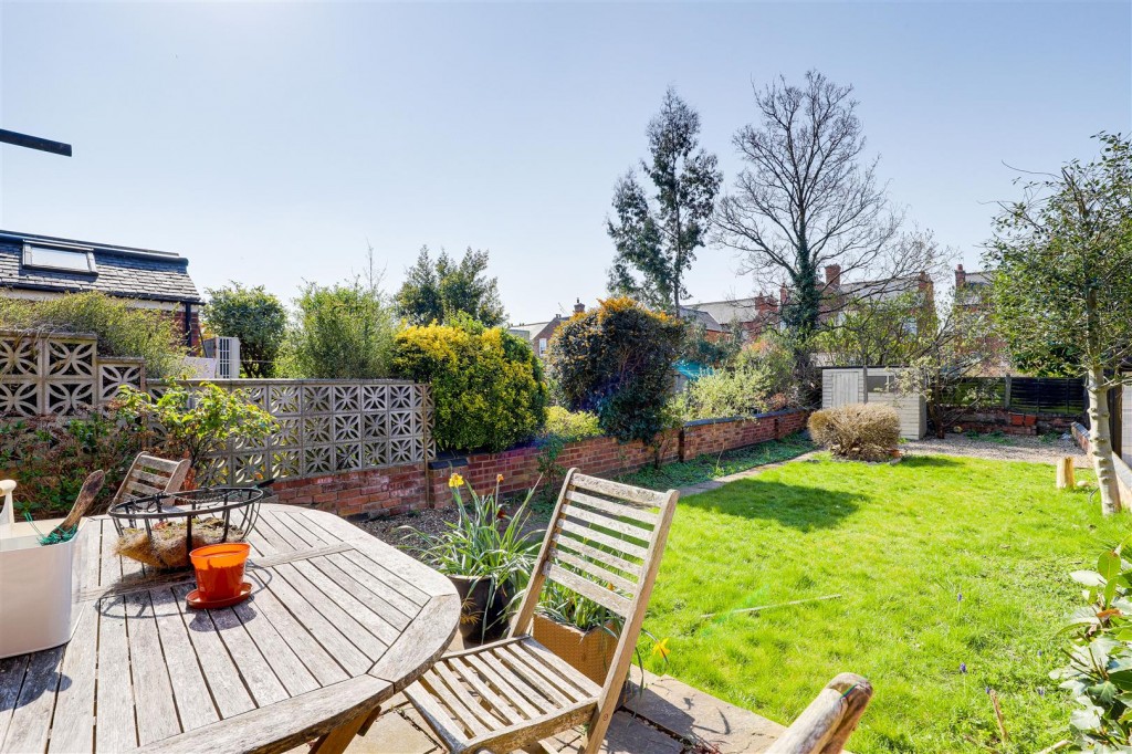 Ella Road, West Bridgford, Nottinghamshire, NG2 5GW