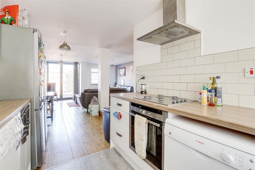Eltham Road, West Bridgford, Nottinghamshire, NG2 5JS