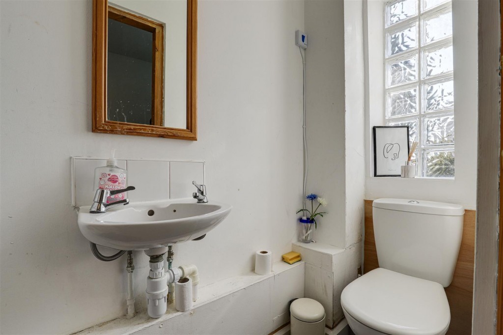 Eltham Road, West Bridgford, Nottinghamshire, NG2 5JS