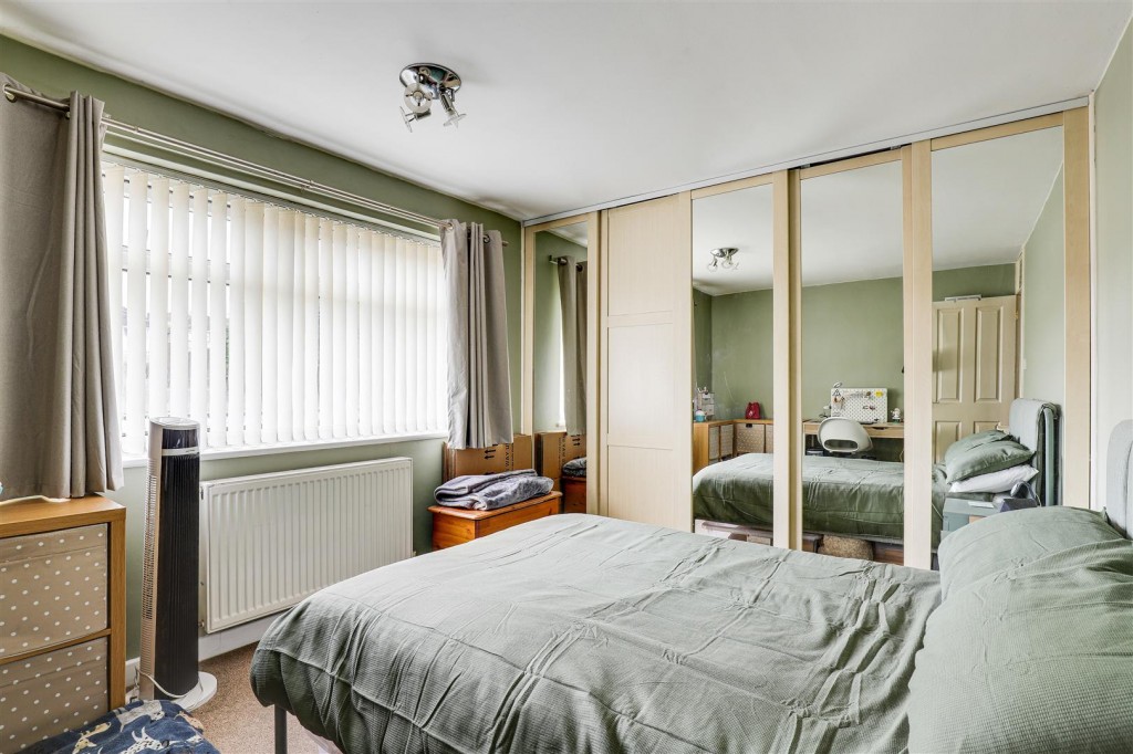 Abbotsbury Close, Rise Park, Nottinghamshire, NG5 5BY