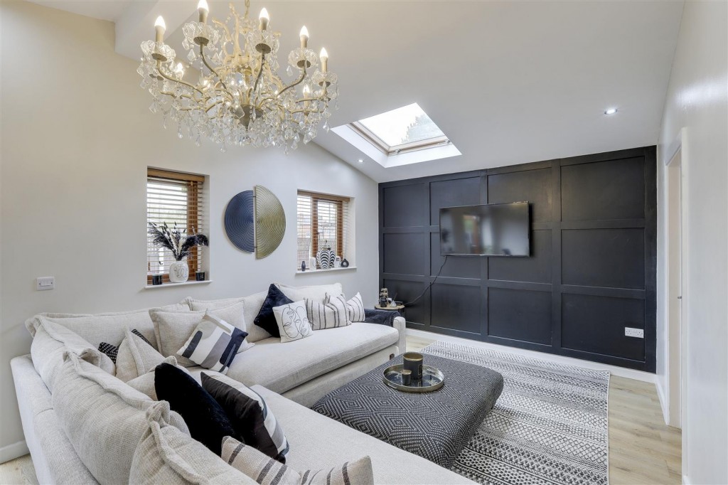 Bodmin Drive, Aspley, Nottinghamshire, NG8 5LG