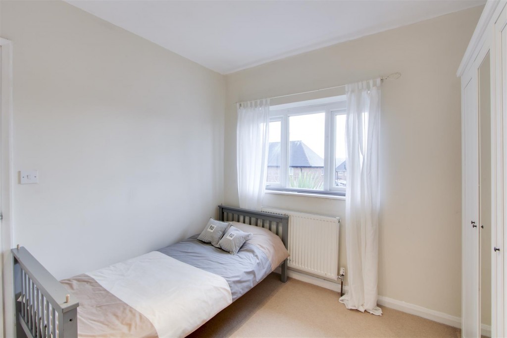 Rosecroft Drive, Daybrook, Nottinghamshire, NG5 6EH