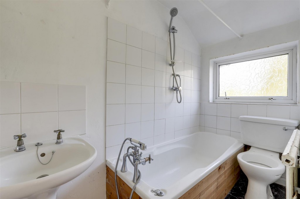 Victoria Avenue, Borrowash, Derbyshire, DE72 3HE