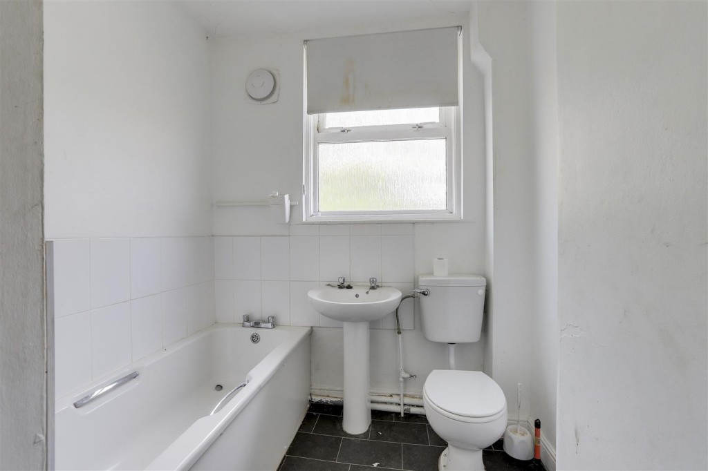 Haydn Avenue, Sherwood, Nottinghamshire, NG5 2LJ