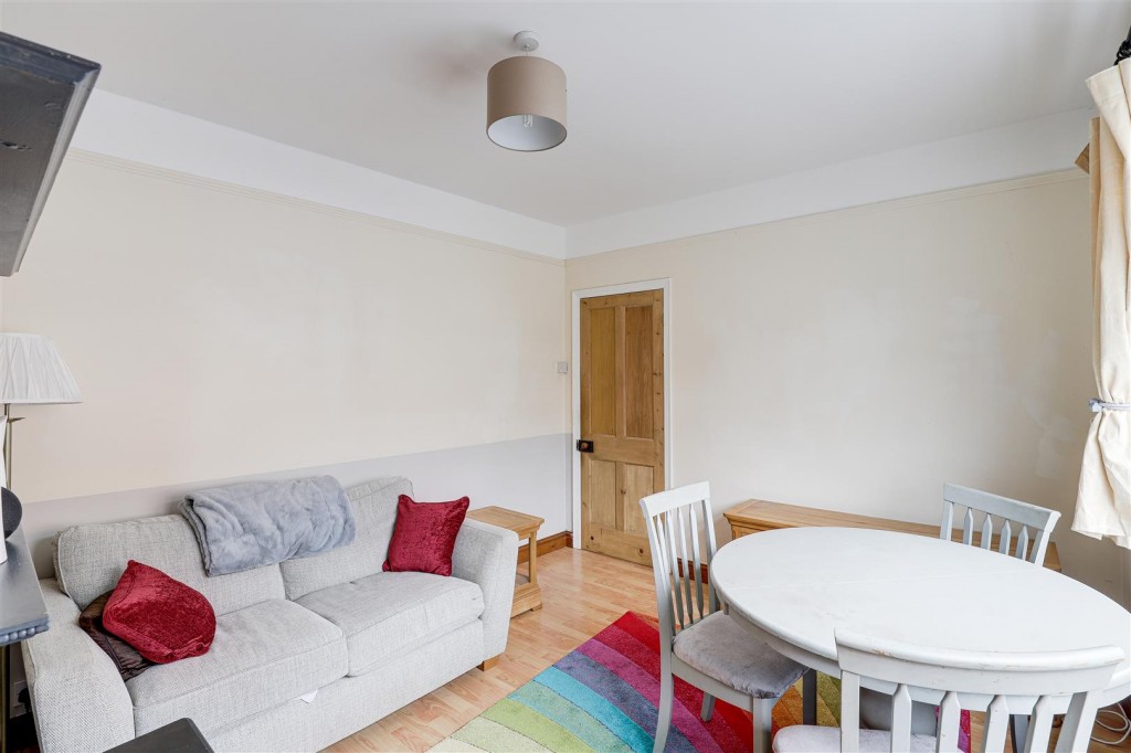 Balfour Road, Stapleford, Nottinghamshire, NG9 7GA