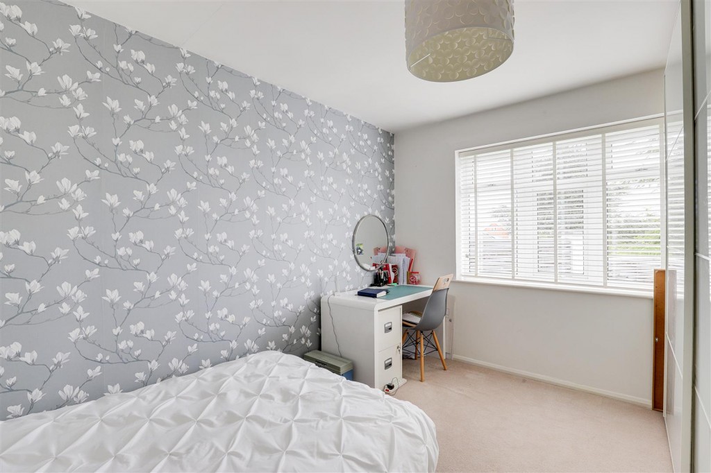 Briar Close, Keyworth, Nottinghamshire, NG12 5JR
