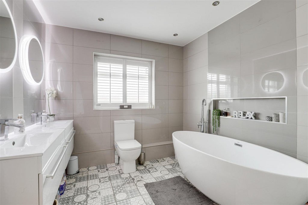 Briar Close, Keyworth, Nottinghamshire, NG12 5JR