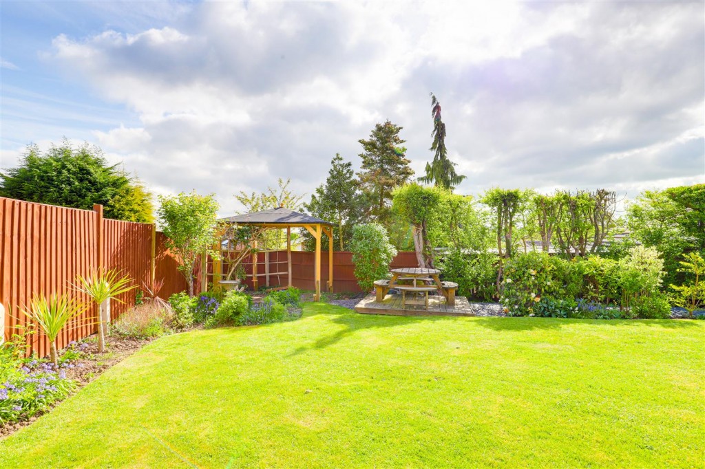 Briar Close, Keyworth, Nottinghamshire, NG12 5JR