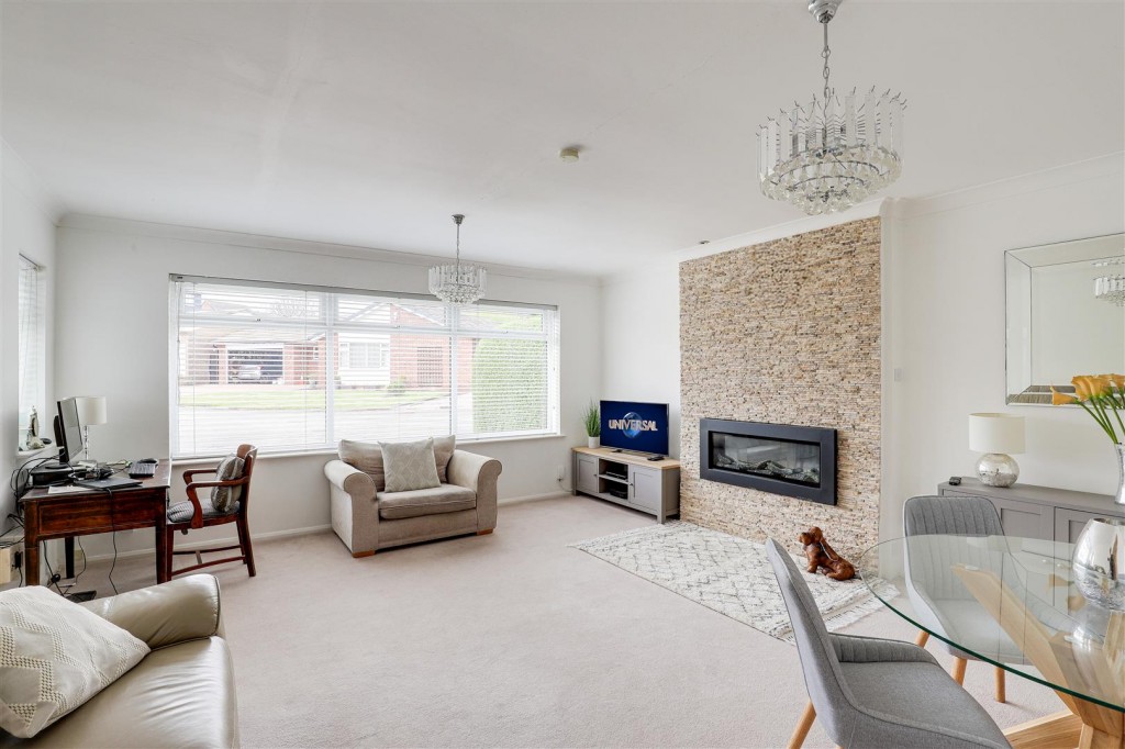 Briar Close, Keyworth, Nottinghamshire, NG12 5JR