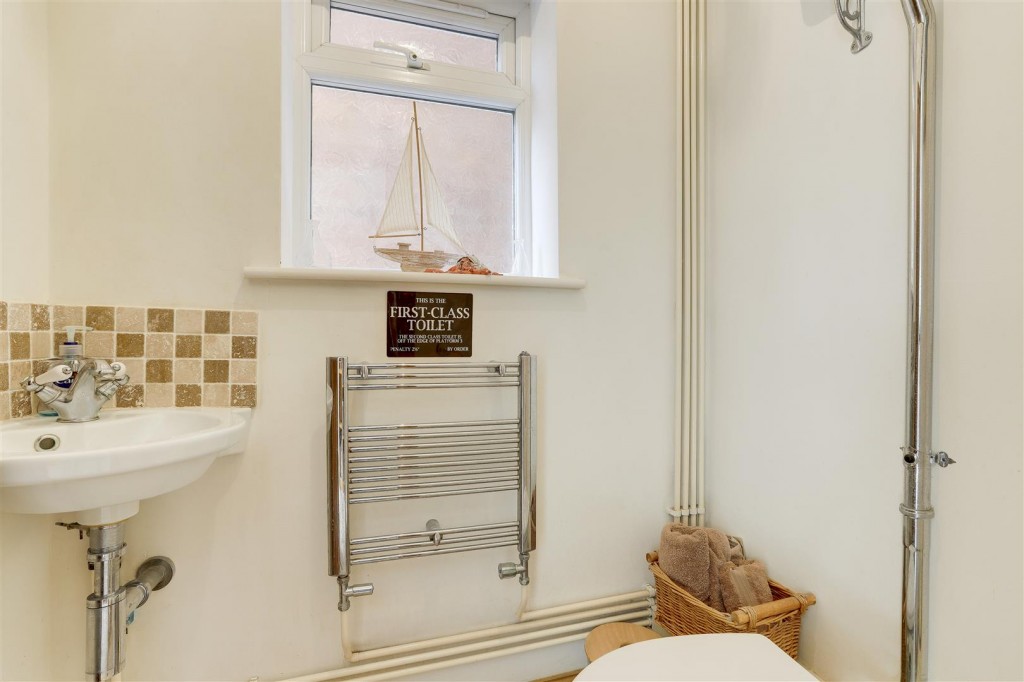 Repton Road, Sawley, Nottinghamshire, NG10 3BU