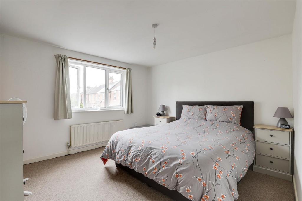 Glen Helen, Colwick, Nottinghamshire, NG4 2GE