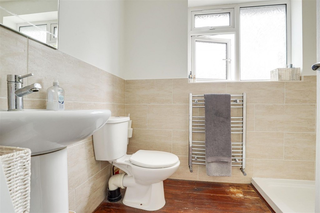 Glen Helen, Colwick, Nottinghamshire, NG4 2GE