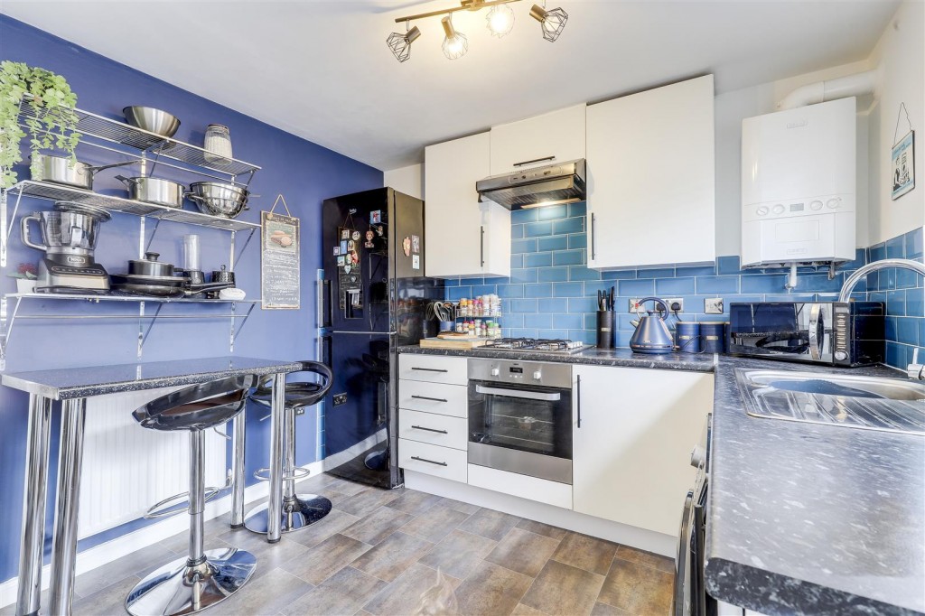 Wenlock Drive, Hucknall, Nottinghamshire, NG15 8HX