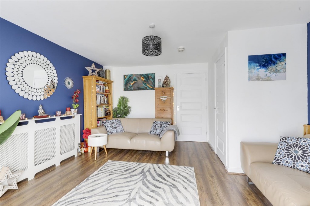 Wenlock Drive, Hucknall, Nottinghamshire, NG15 8HX