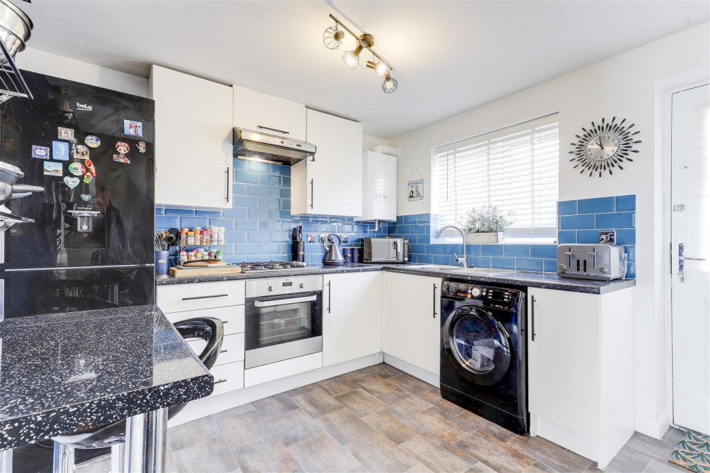 Wenlock Drive, Hucknall, Nottinghamshire, NG15 8HX