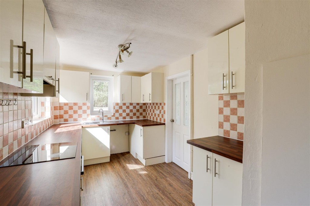 Goathland Close, Bestwood, Nottingham, NG5 5QH
