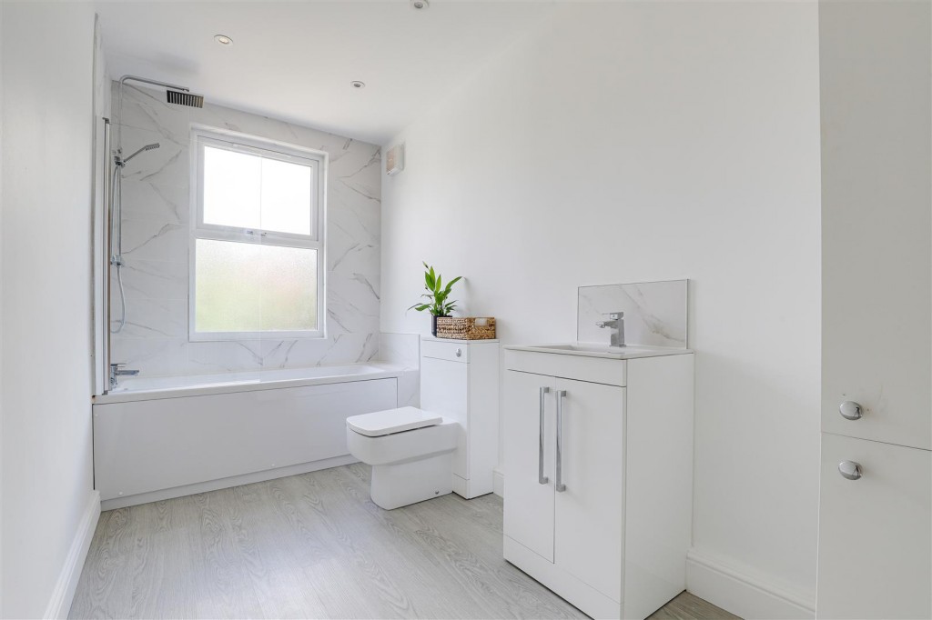 Belvoir Street, Mapperley, Nottinghamshire, NG3 5GN