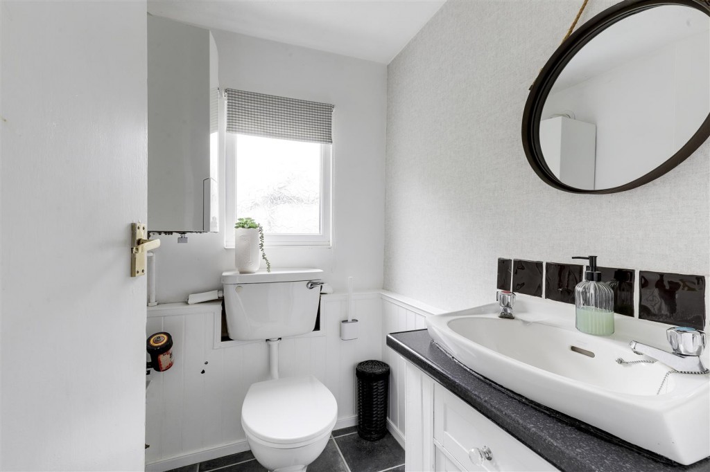 Whyburn Lane, Hucknall, Nottinghamshire, NG15 6QN