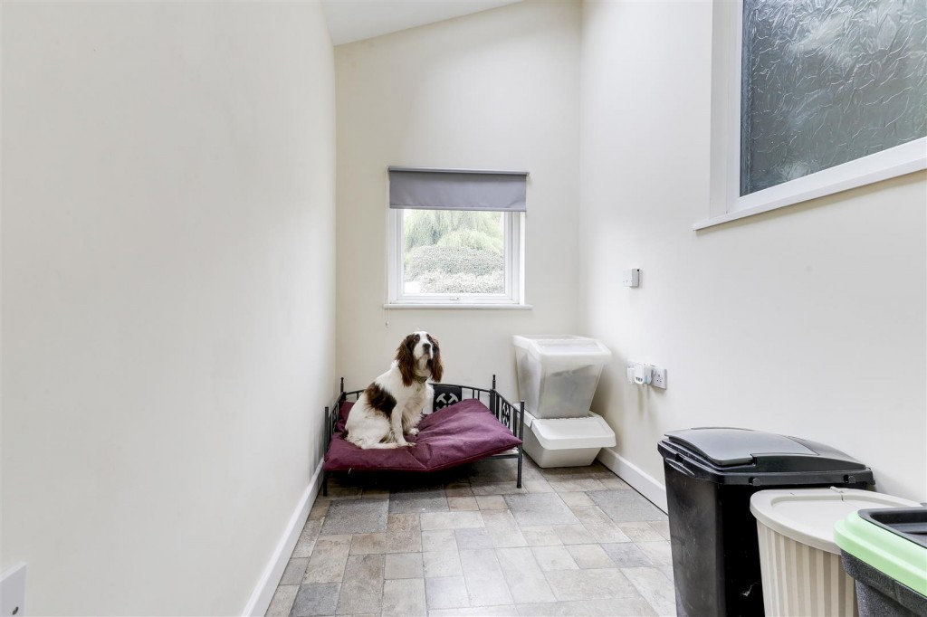 Whyburn Lane, Hucknall, Nottinghamshire, NG15 6QN
