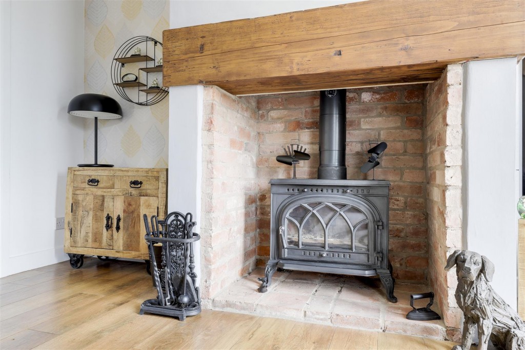 Whyburn Lane, Hucknall, Nottinghamshire, NG15 6QN