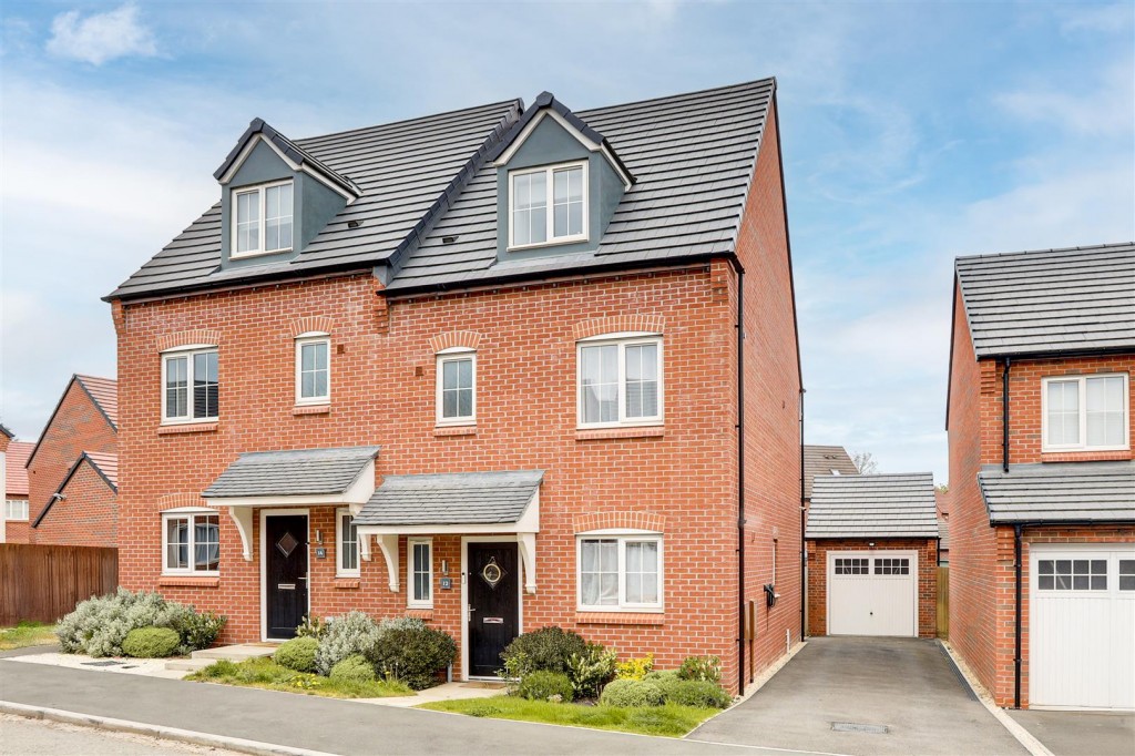 Westminster Way, Hucknall, Nottinghamshire, NG15 7HU