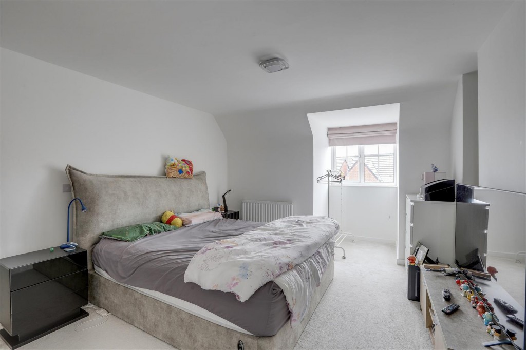 Westminster Way, Hucknall, Nottinghamshire, NG15 7HU