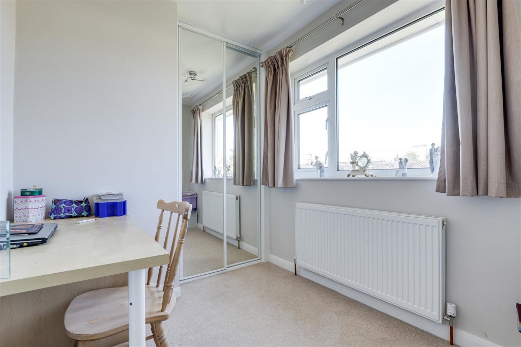 Lowlands Drive, Keyworth, Nottinghamshire, NG12 5HG