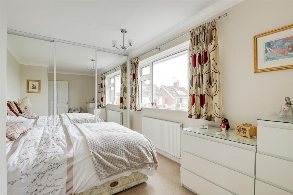 Lowlands Drive, Keyworth, Nottinghamshire, NG12 5HG