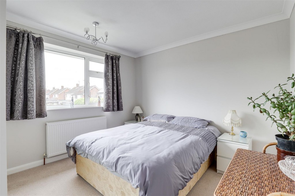 Lowlands Drive, Keyworth, Nottinghamshire, NG12 5HG