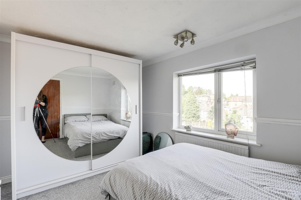 Campbell Drive, Carlton, Nottinghamshire, NG4 1RD