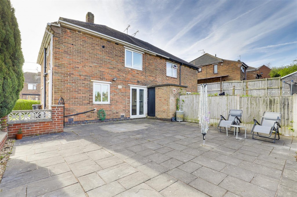 Campbell Drive, Carlton, Nottinghamshire, NG4 1RD