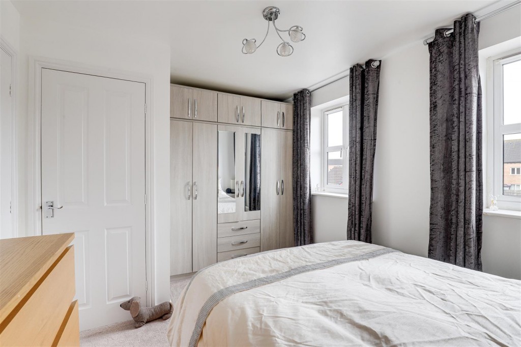 Minerva Grove, Hucknall, Nottinghamshire, NG15 8GW