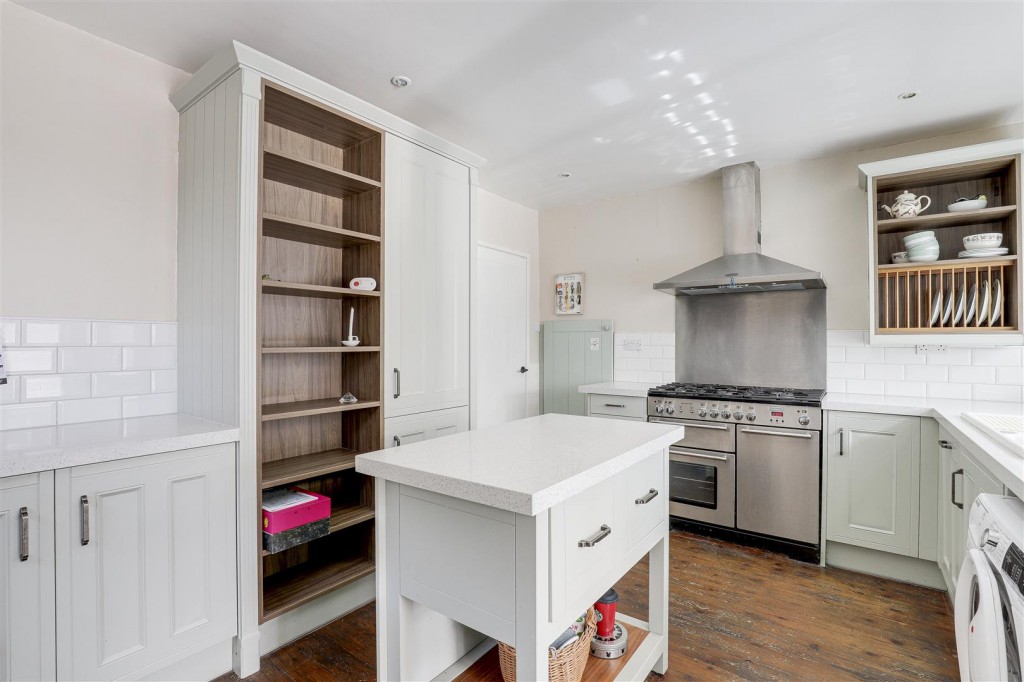 South View Road, Carlton, Nottinghamshire, NG4 3QU