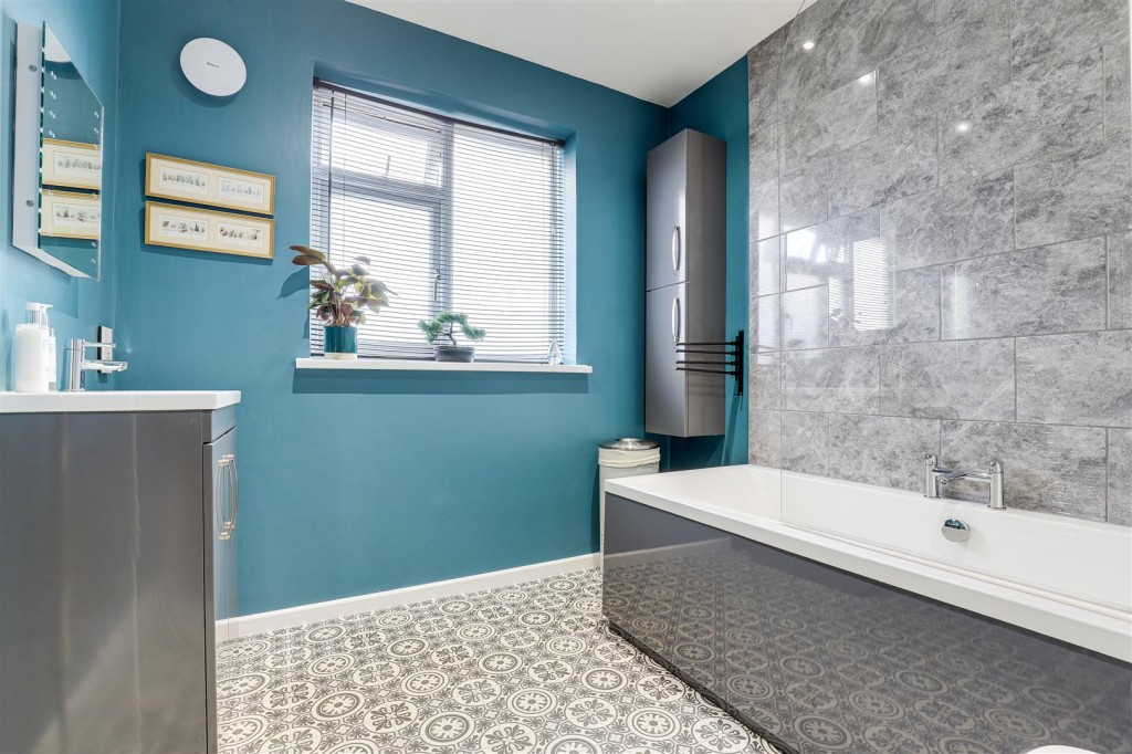 Orchard Drive, Calverton, Nottinghamshire, NG14 6GP