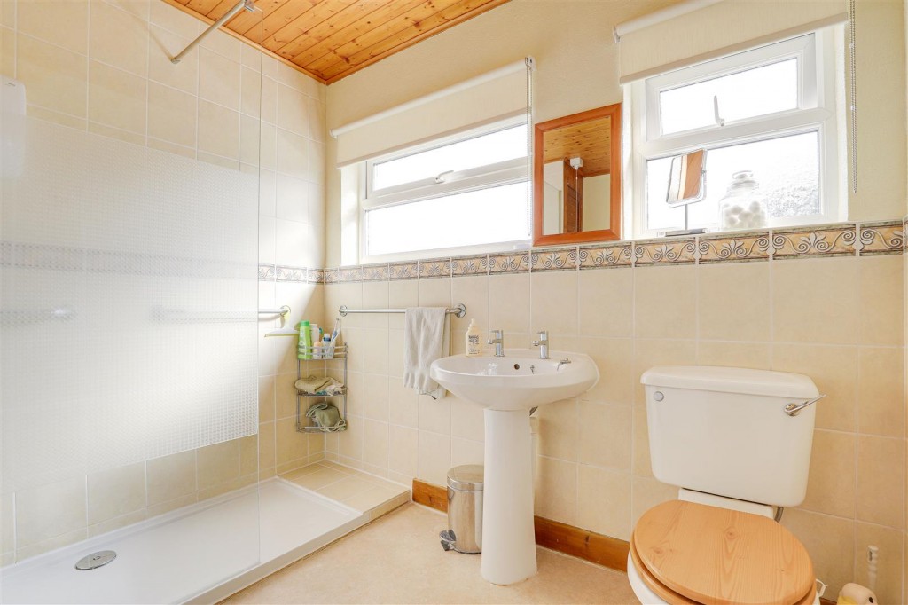 Tudor Road, West Bridgford, Nottinghamshire, NG2 6EB