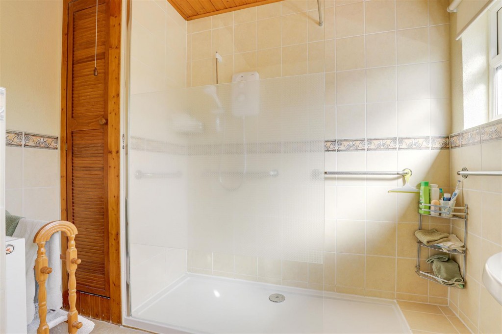 Tudor Road, West Bridgford, Nottinghamshire, NG2 6EB