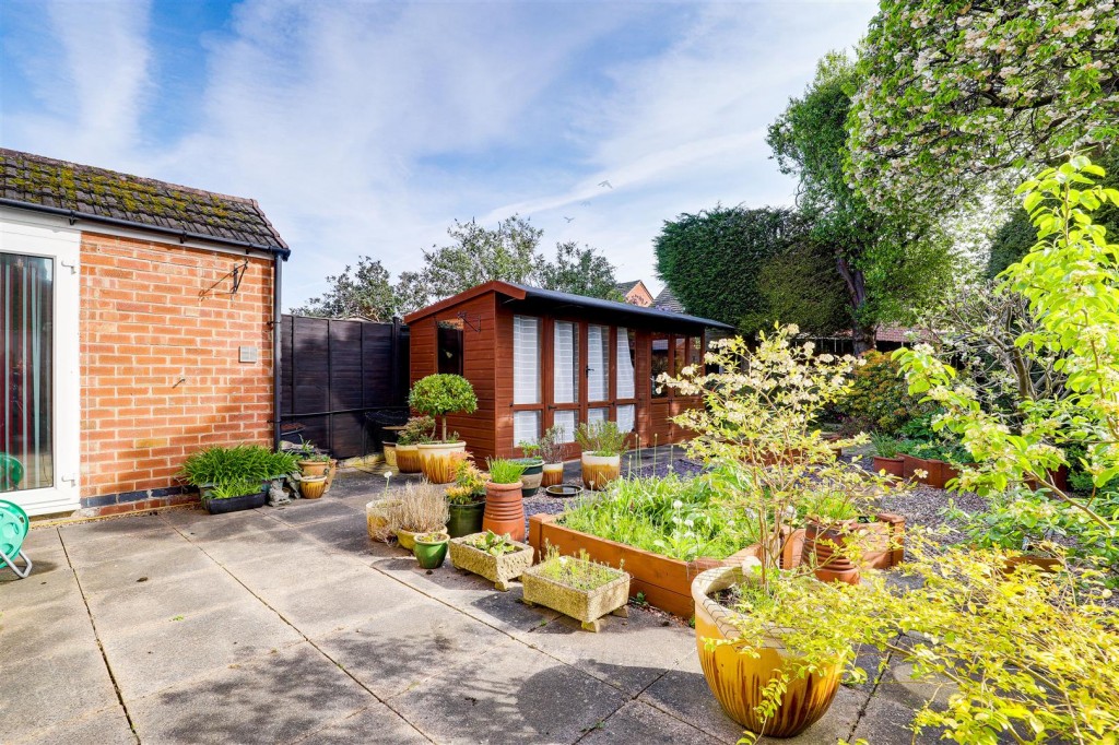Tudor Road, West Bridgford, Nottinghamshire, NG2 6EB