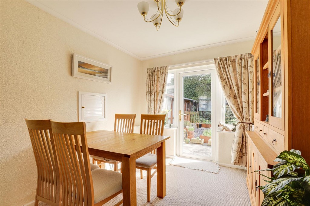 Tudor Road, West Bridgford, Nottinghamshire, NG2 6EB