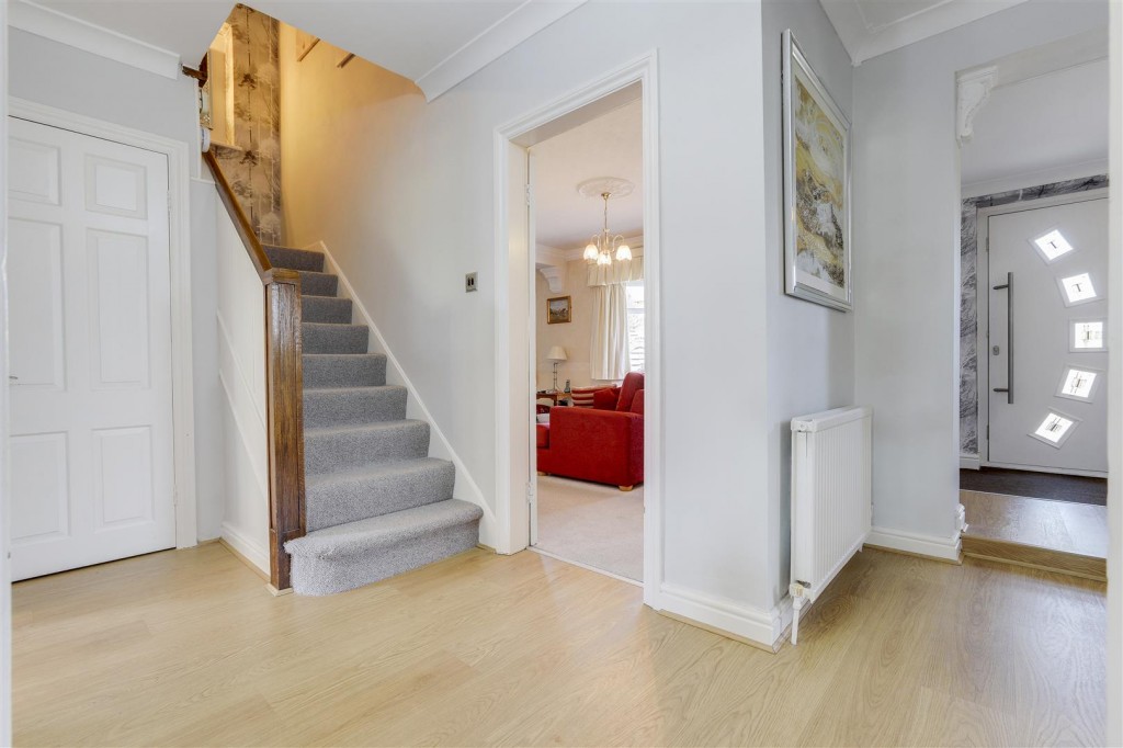 Sandy Lane, Hucknall, Nottinghamshire, NG15 7GP