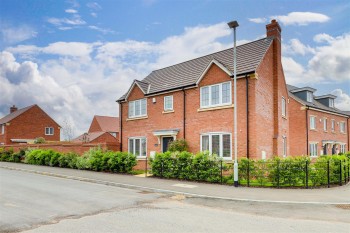Kingcup Gardens, Ruddington, Nottinghamshire, NG11 6SD