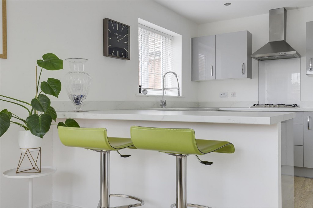 Kingcup Gardens, Ruddington, Nottinghamshire, NG11 6SD