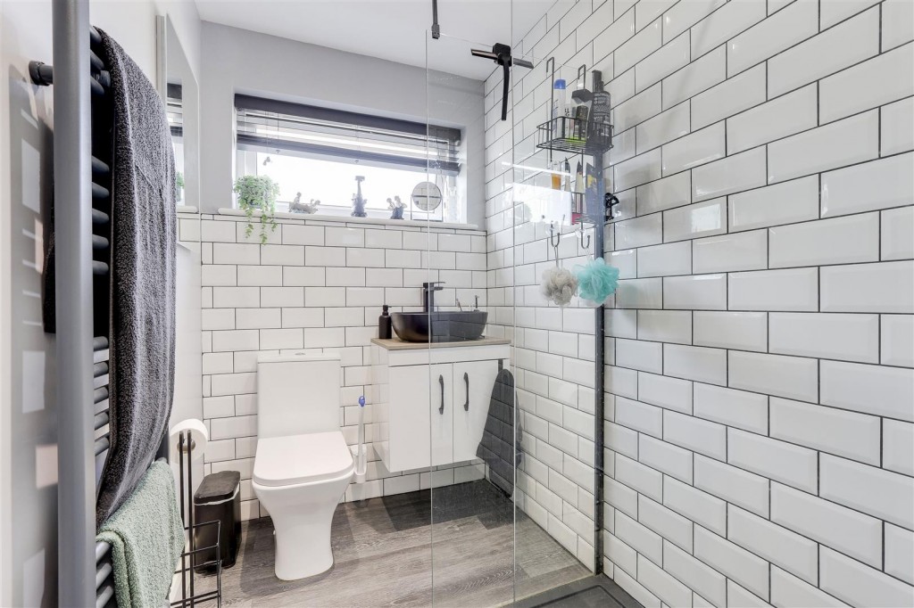Peakdale Close, Long Eaton, Nottingham, NG10 3PH